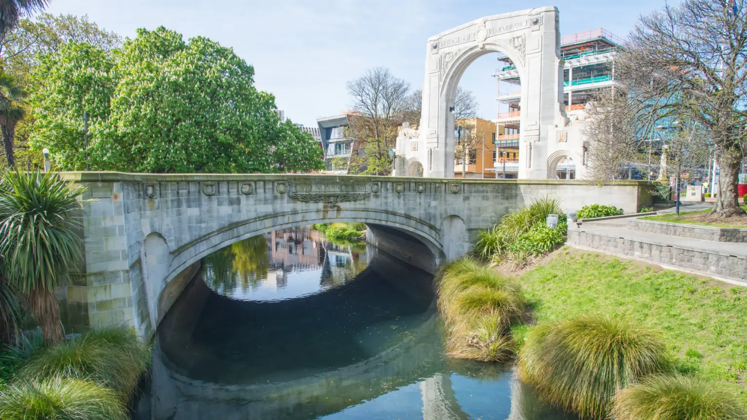 Bridge of Remembrance over the Avon River, Christchurch